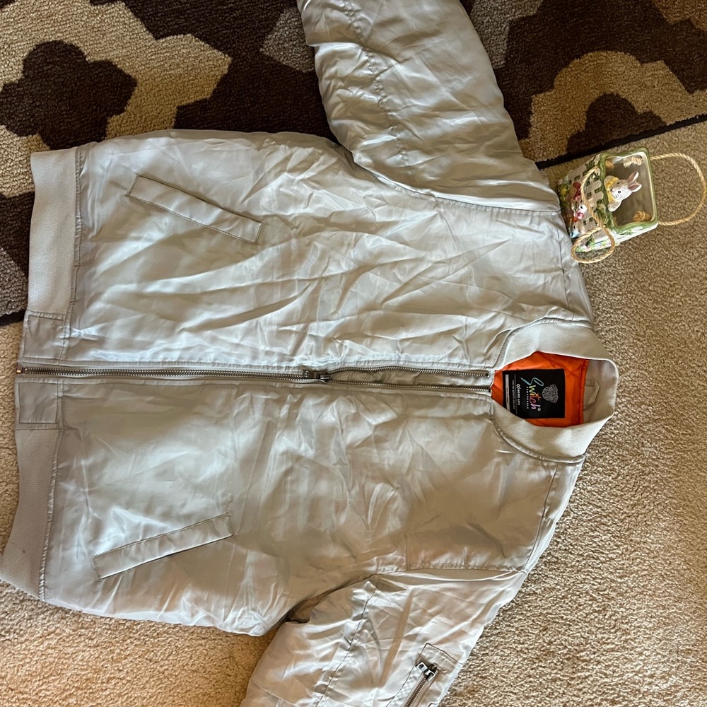 Men's Light Gray Bomber Jacket - Classic Casual Layer